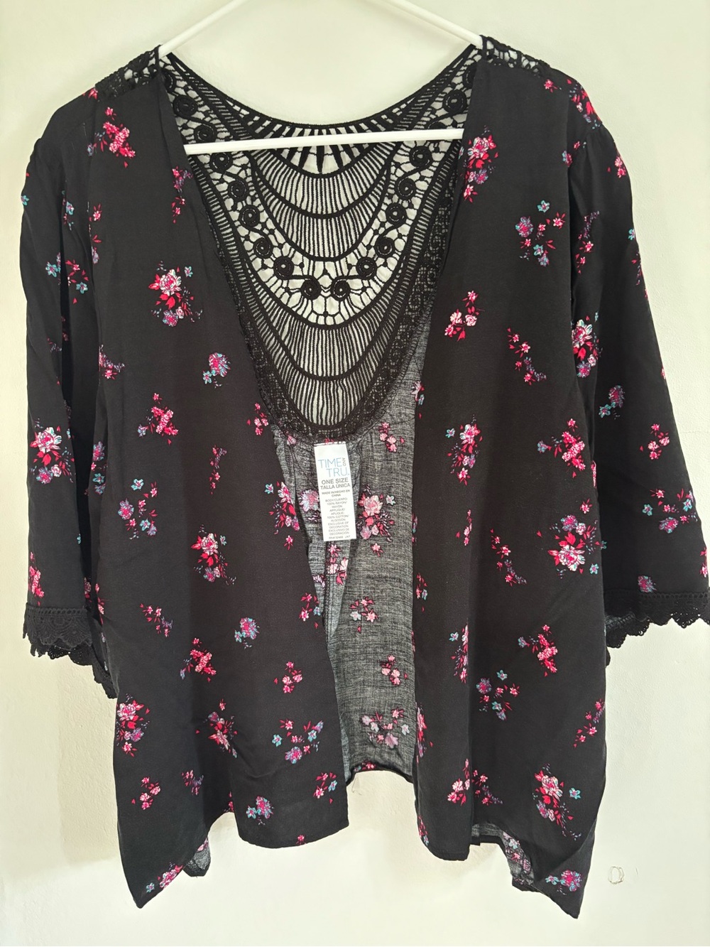 Time and Tru Black Floral Lace-Trim Open Kimono